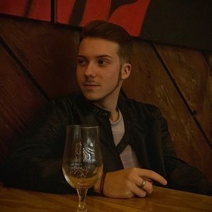 Meet your Posher, Kyle